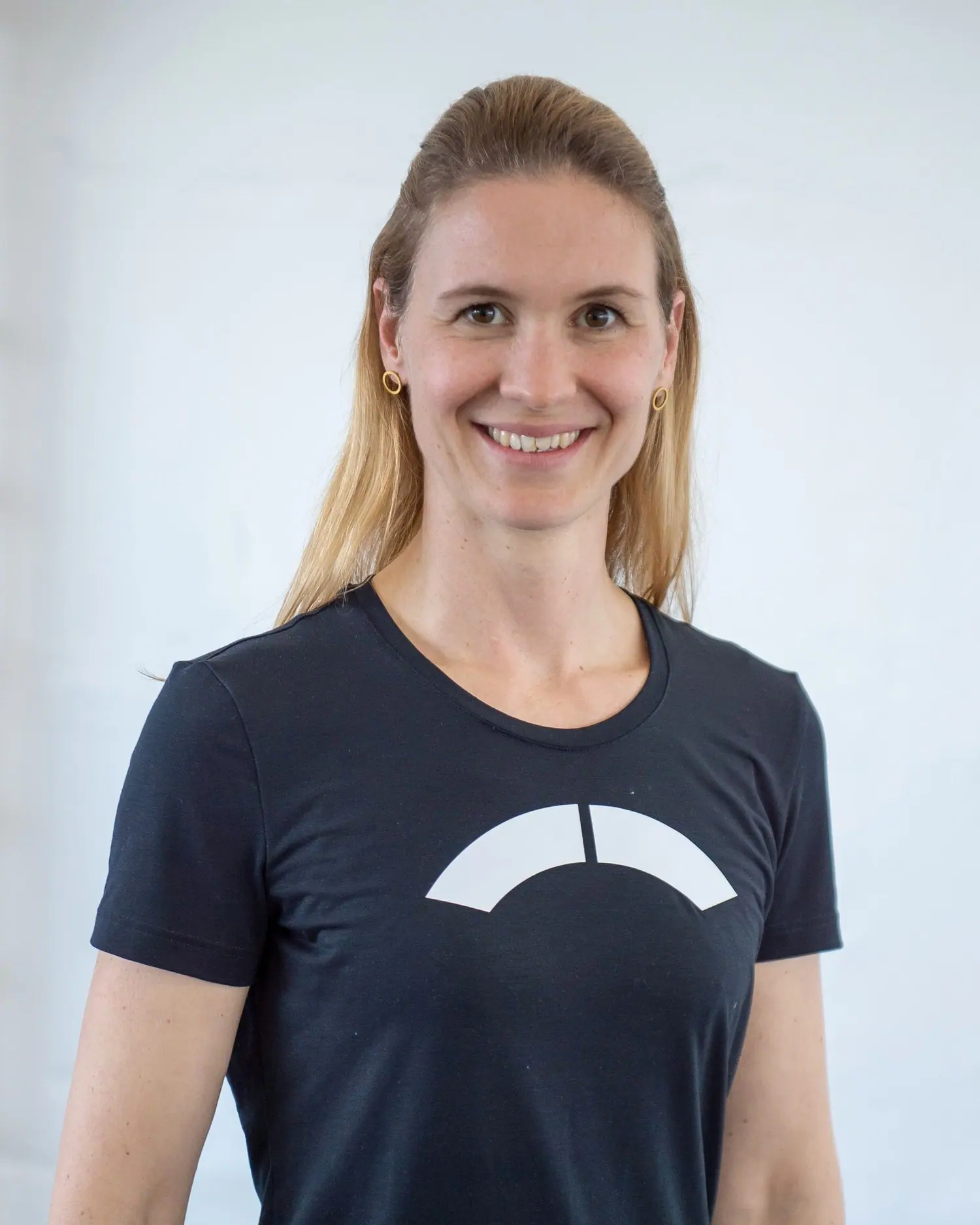 Porträt von Larissa Mathis-Farei, VitaPHYSIO Hinterforst