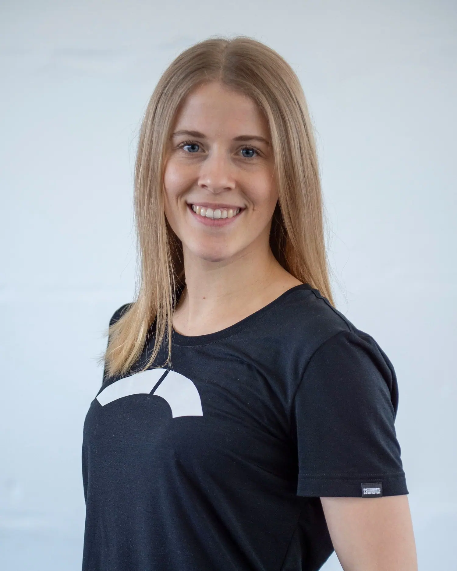 Porträt von Miriam Gächter, VitaPHYSIO Hinterforst